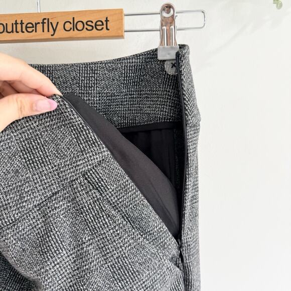 Cabi Bond High-Rise Wide Leg Trousers Gray Plaid Zipper Size 4 H4891 - Picture 3 of 6